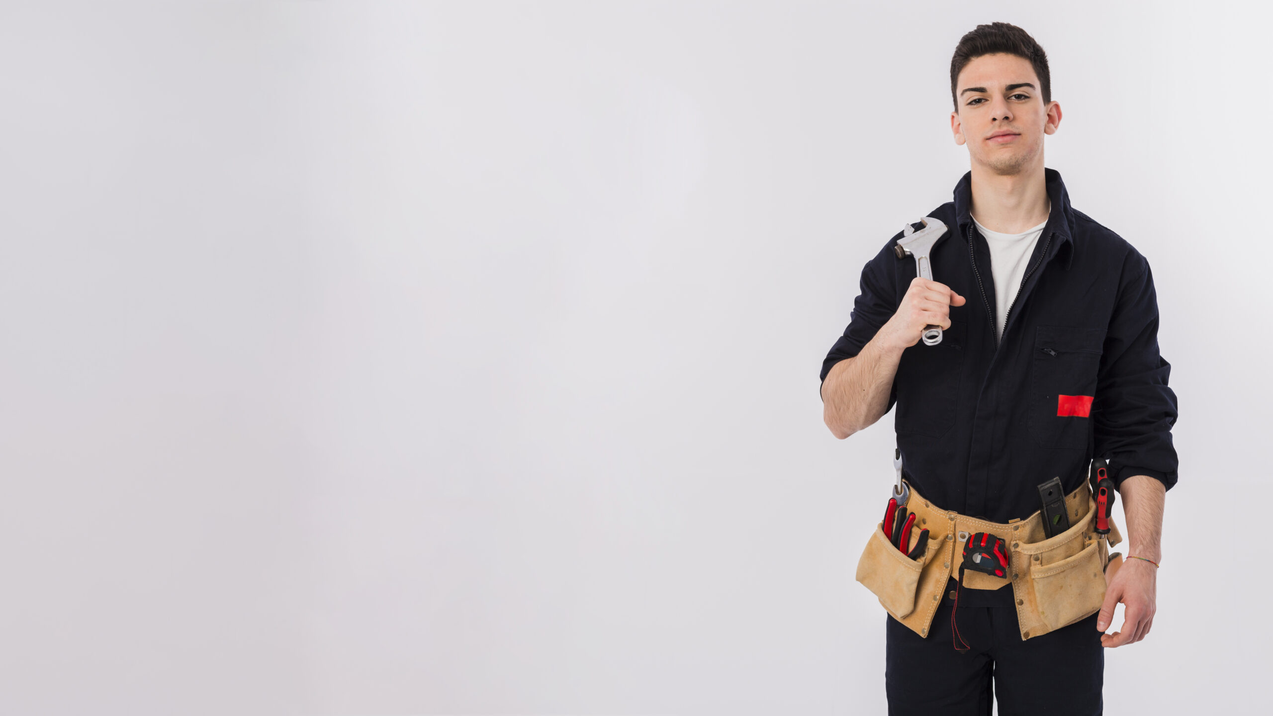 Terceirização de auxiliar de manutenção predial